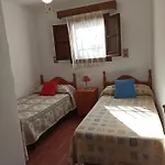 Casa Cecilio * Нерха