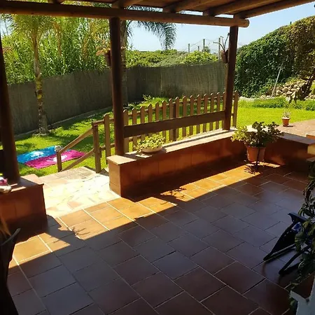 Dom wakacyjny Casa Cecilio Nerja